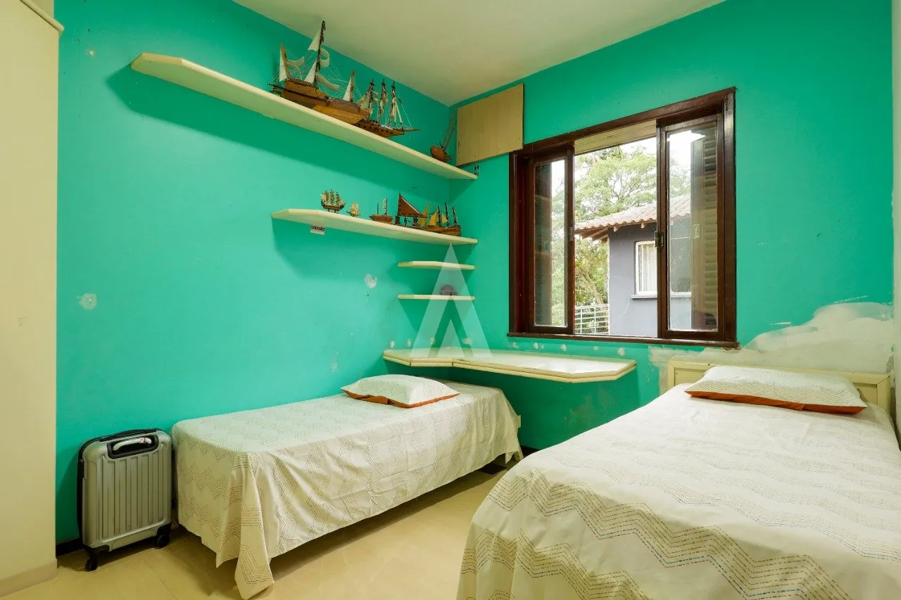 Casa com 1 suíte(s) mais 2 quarto(s) à venda no bairro América em Joinville, por R$ 1.240.000.00. — foto 6
