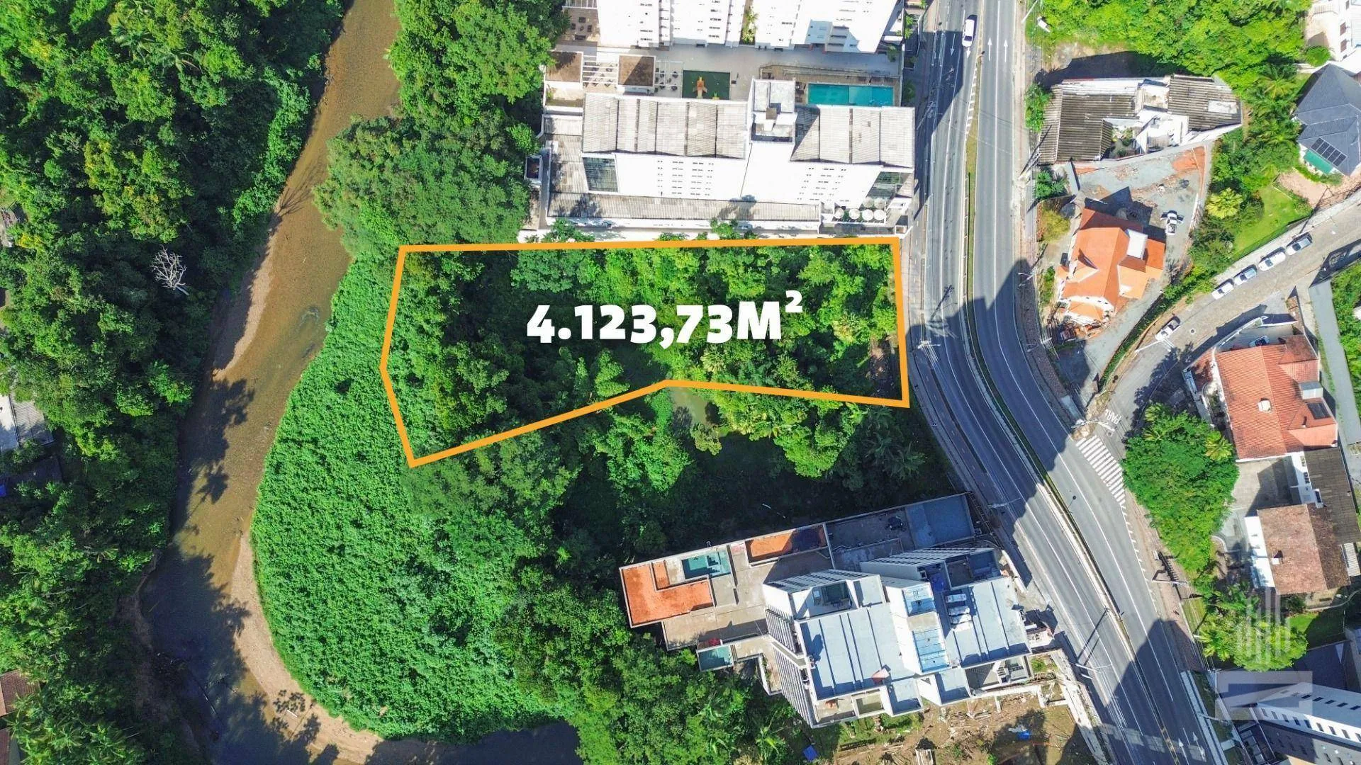 Terreno à venda, 4123 m por R$ 8.000.000,00 - Jardim Blumenau - Blumenau/SC — foto 2