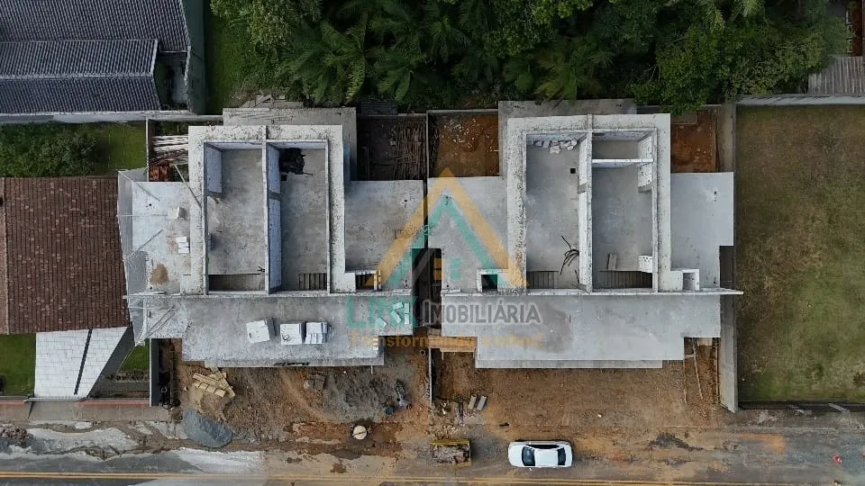 Casa de Alto Padrão no Centro da Cidade de Pomerode com 240,44m de Área Construída — foto 5