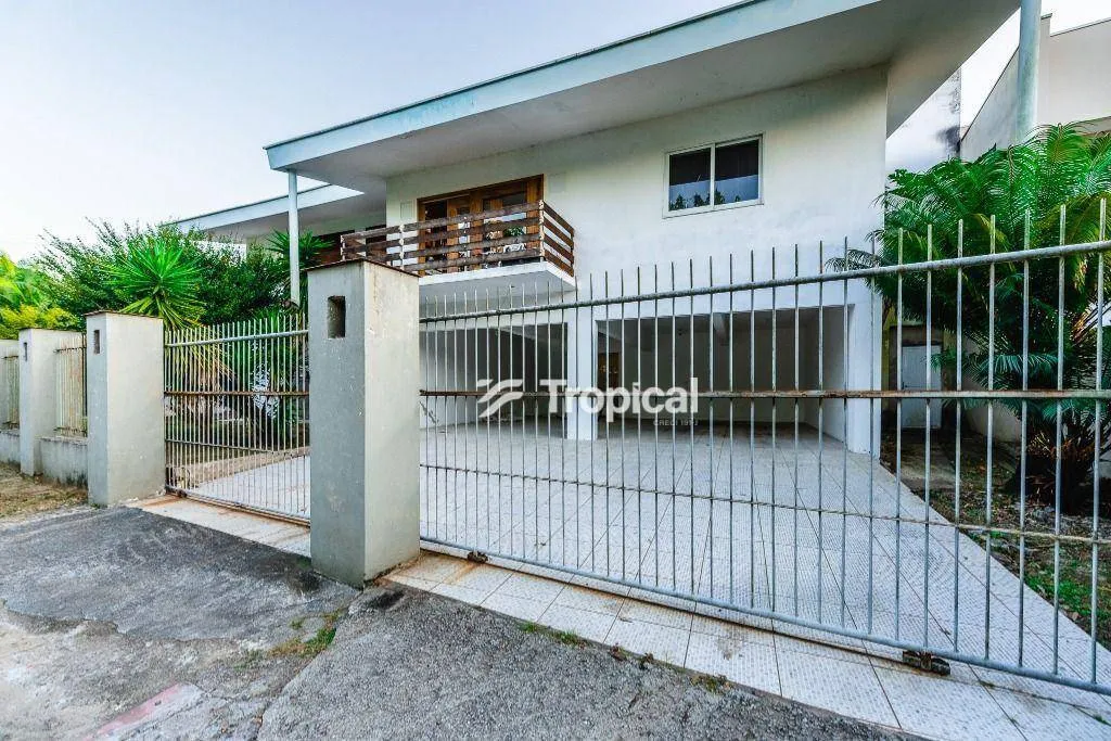 Casa · à venda · 5 quartos · 836m² · Jardim Blumenau, Blumenau