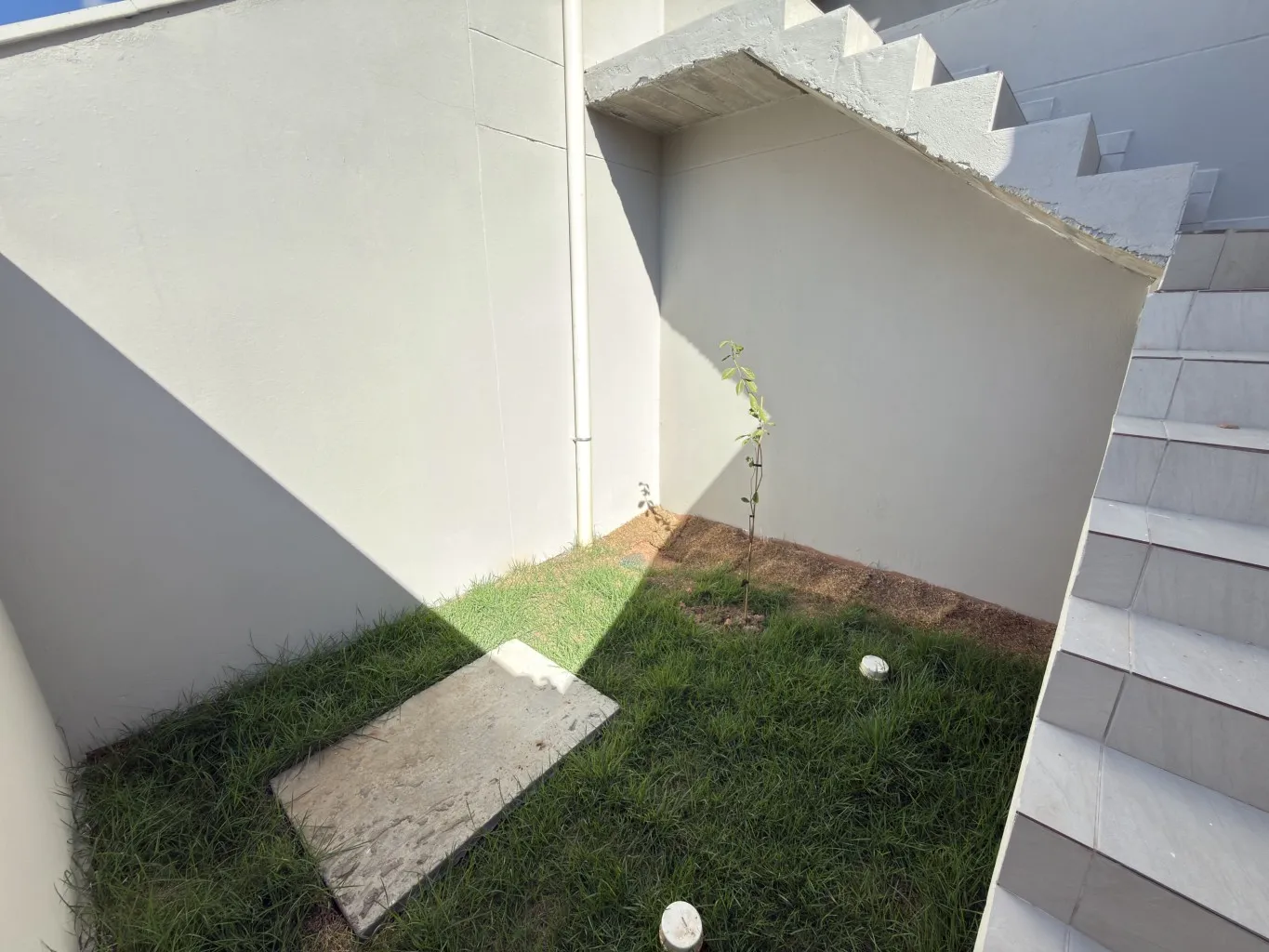 Excelente sobrado, com possibilidade de ampliação no porão, no bairro Fortaleza Alta — foto 5