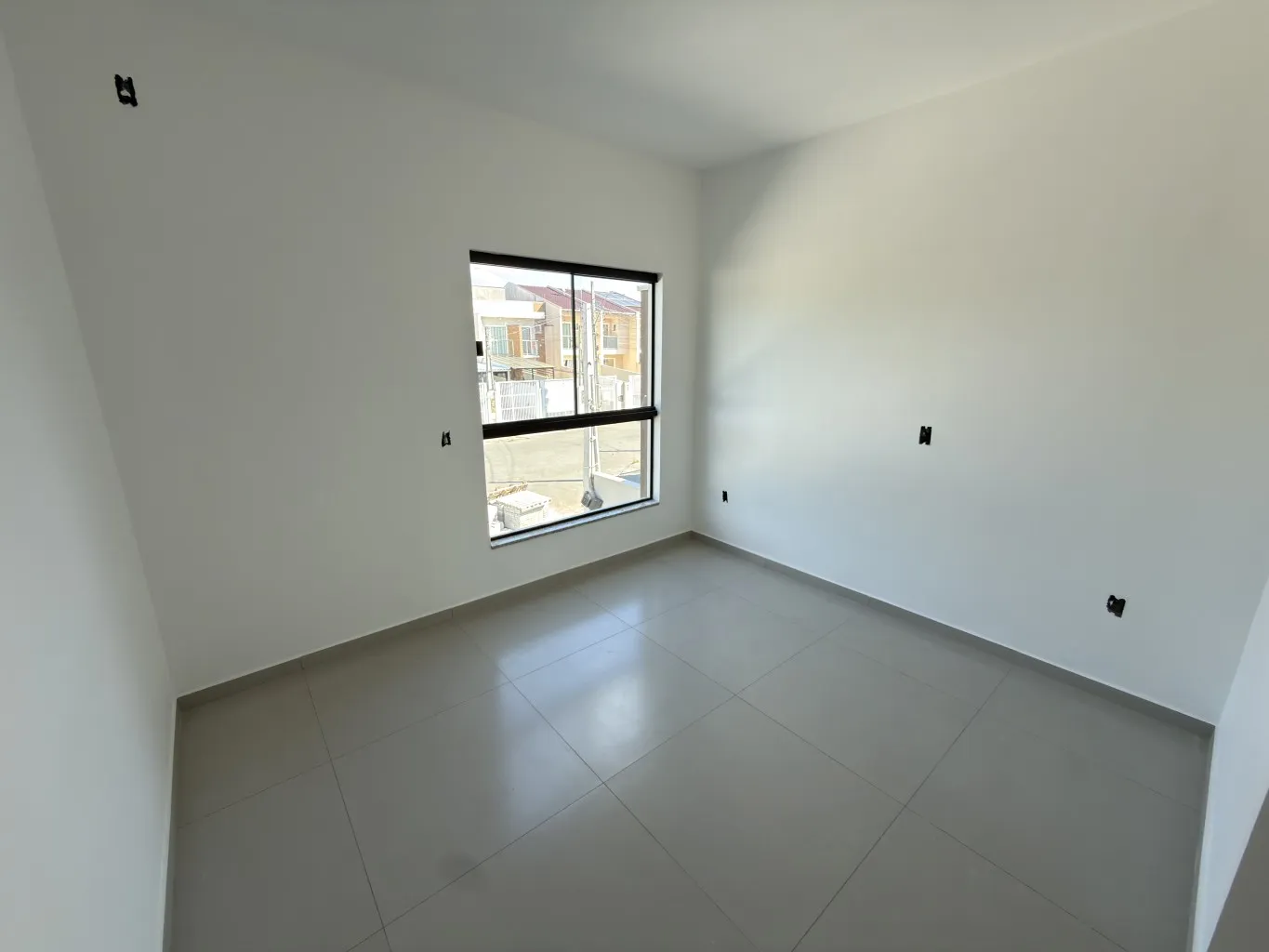 Excelente sobrado, com possibilidade de ampliação no porão, no bairro Fortaleza Alta — foto 6