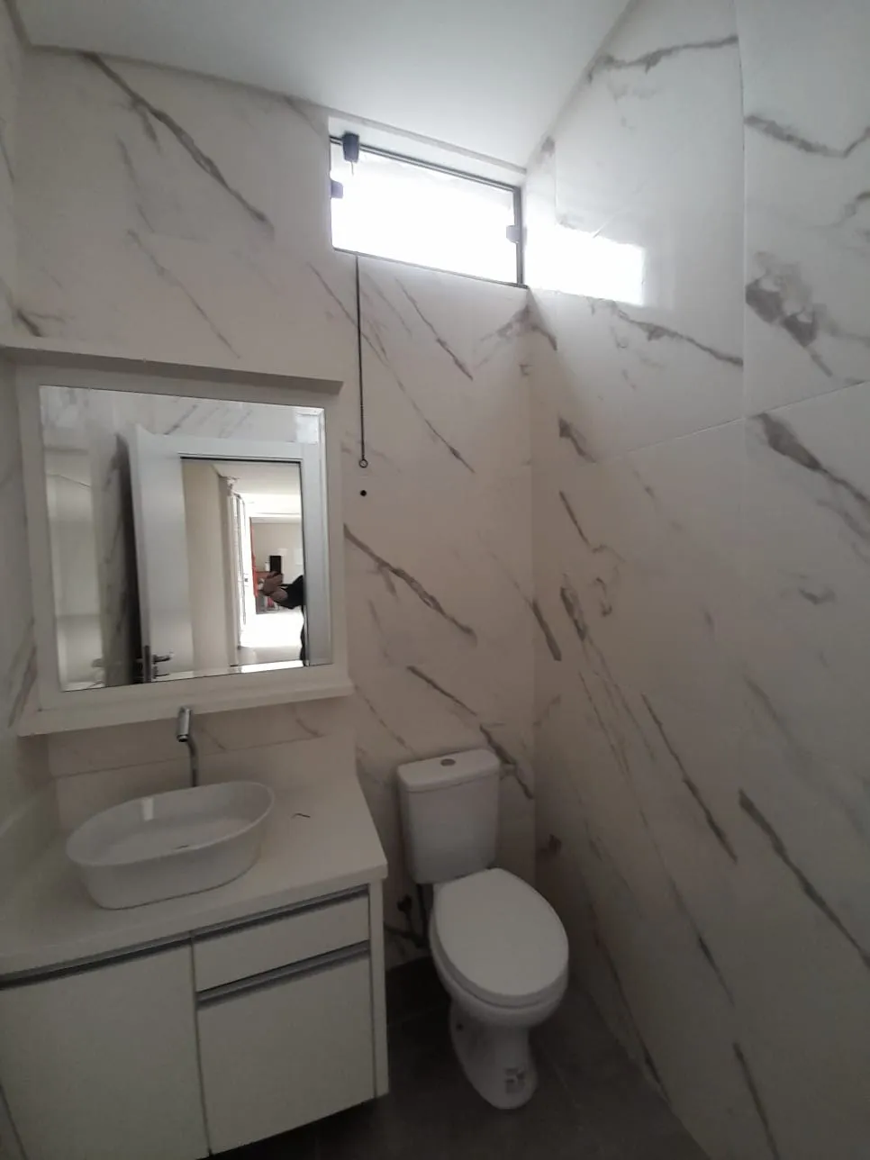 Sala comercial com 210m para alugar no bairro Margem Esquerda em Gaspar! Espaço amplo, ideal para seu negócio, com localização estratégica e excelente custo-benefício. — foto 5