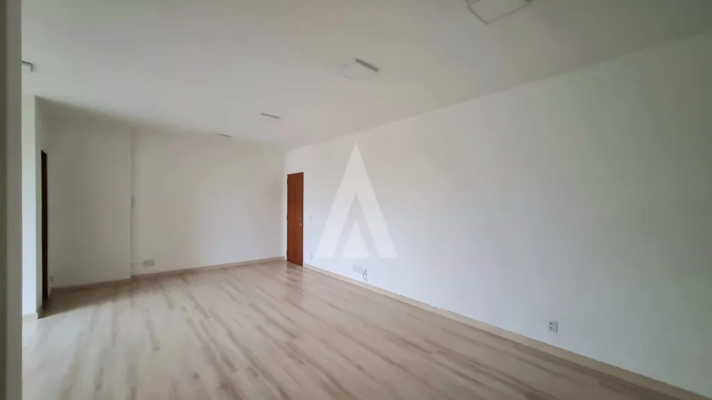 Sala comercial no bairro Centro com 1 sala e 1 lavabo — foto 5