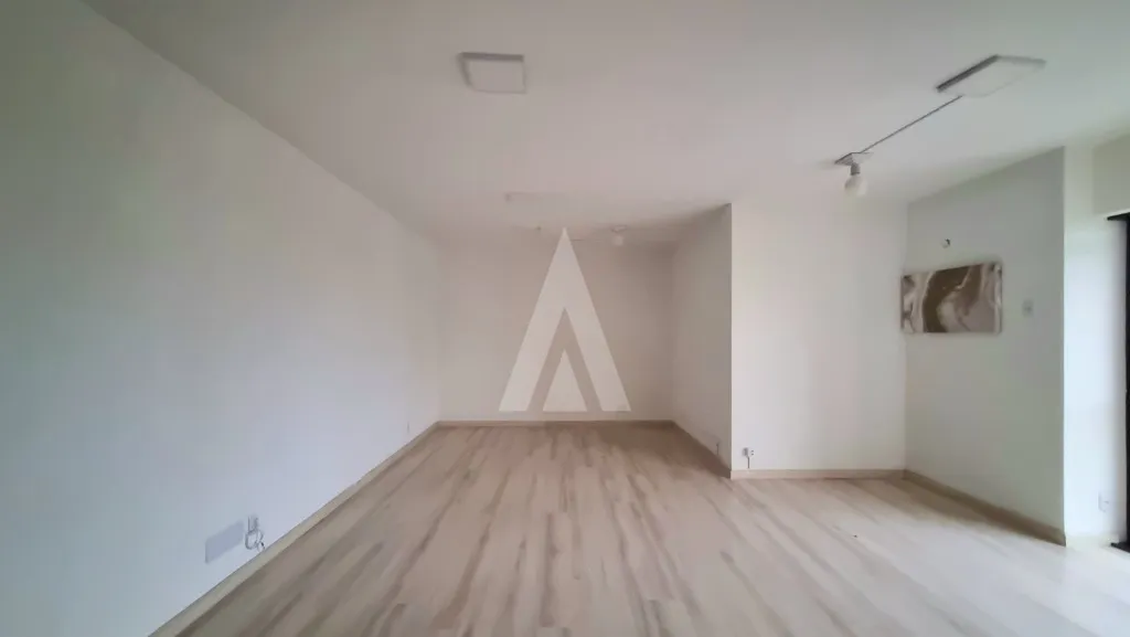 Sala comercial no bairro Centro com 1 sala e 1 lavabo — foto 7