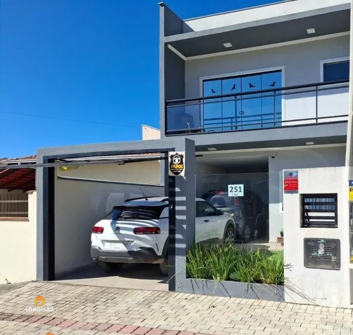 Sobrado mobiliado, com 3 dormitórios e quintal aos fundos, à venda por R$750.000 - foto 1