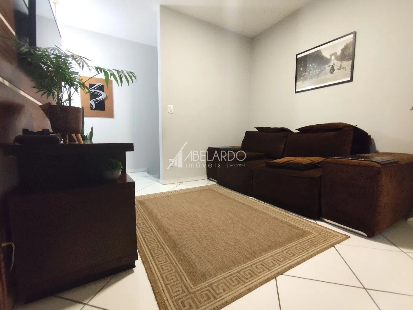 CASA TERREA, SEMIMOBILIADA, COM QUATRO DORMITÓRIOS - BAIRRO VELHA — foto 4