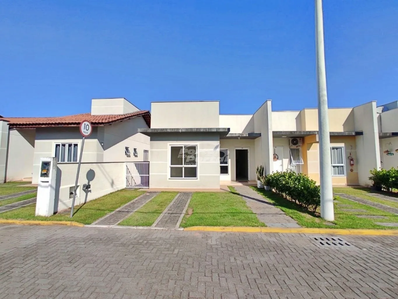 Casa em CONDOMINIO FECHADO, distância da praia 500mts da praia! — foto 2