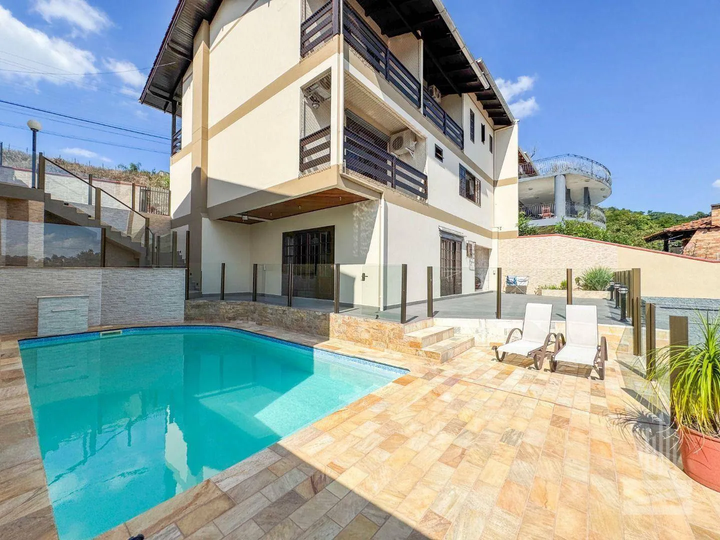 Casa com 4 dormitórios à venda, 336 m por R$ 1.798.000,00 - Escola Agrícola - Blumenau/SC - foto 1