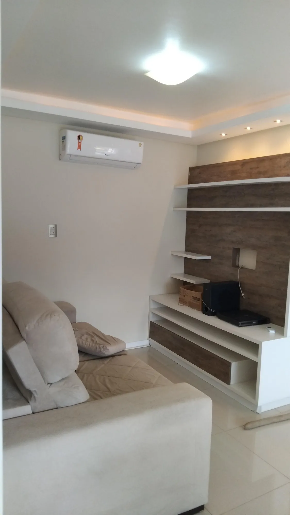 Apartamento 2 dormitórios Próx. Ramiro Ruediger — foto 7