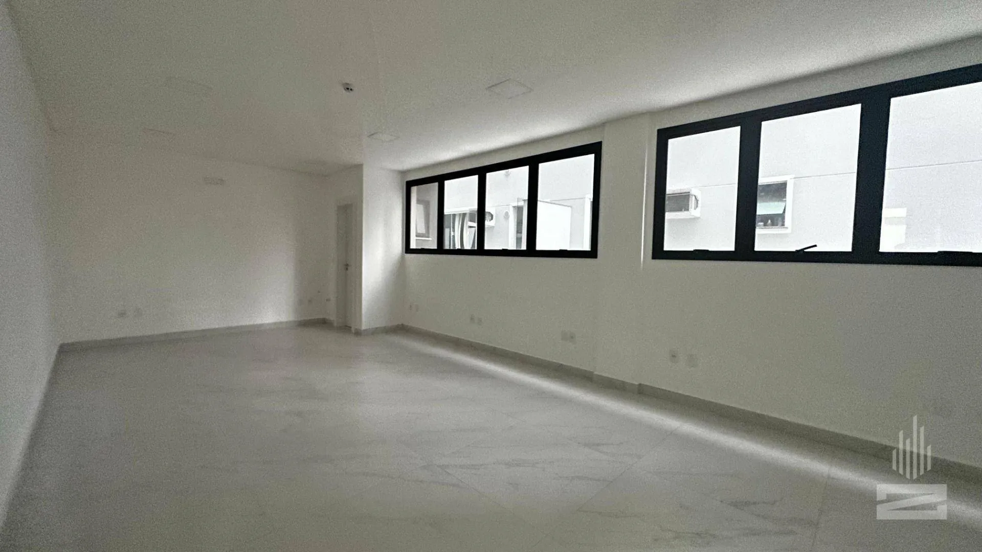 Sala para alugar, 38 m por R$ 2.330,00/mês - Velha - Blumenau/SC - foto 1