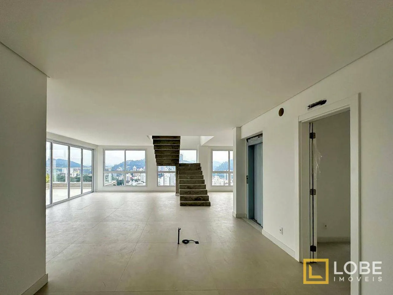 Cobertura com 3 suítes à venda, 283 m por R$ 4.200.000 - Jardim Blumenau - Blumenau/SC — foto 7