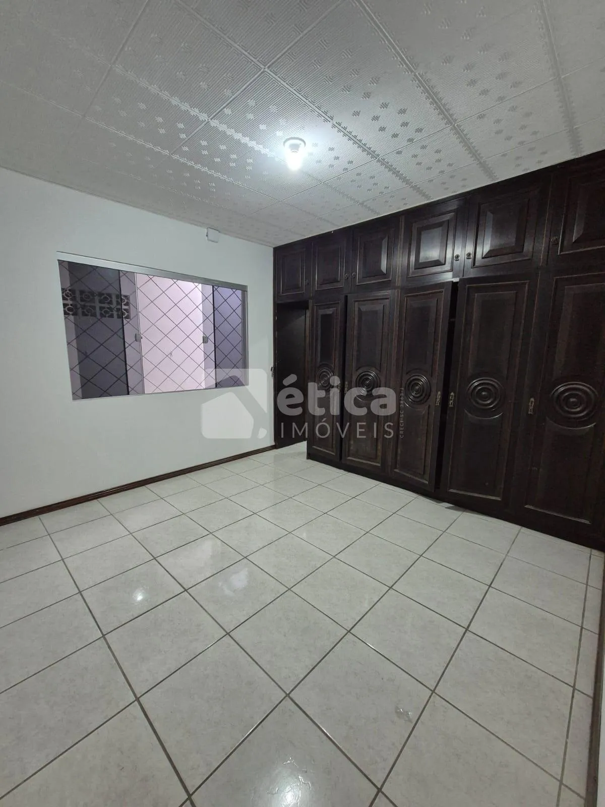 Casa Comercial no Centro de Itajaí. Espaço, Conforto e Localização — foto 4