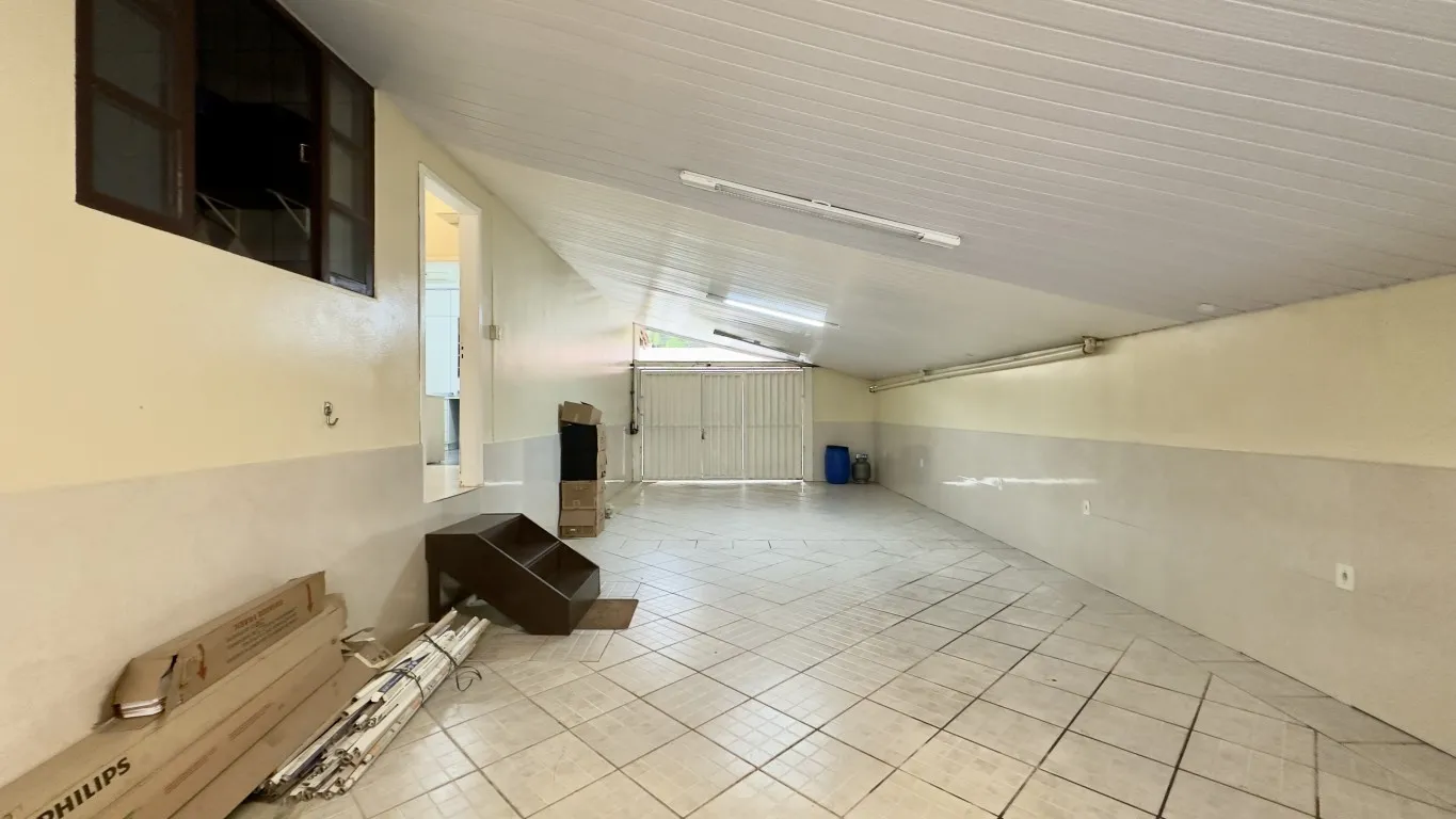 "EM DESOCUPAÇÃO" Casa térrea semimobiliado próximo a Humberto de Campos, espaçosa, aconchegante. — foto 4