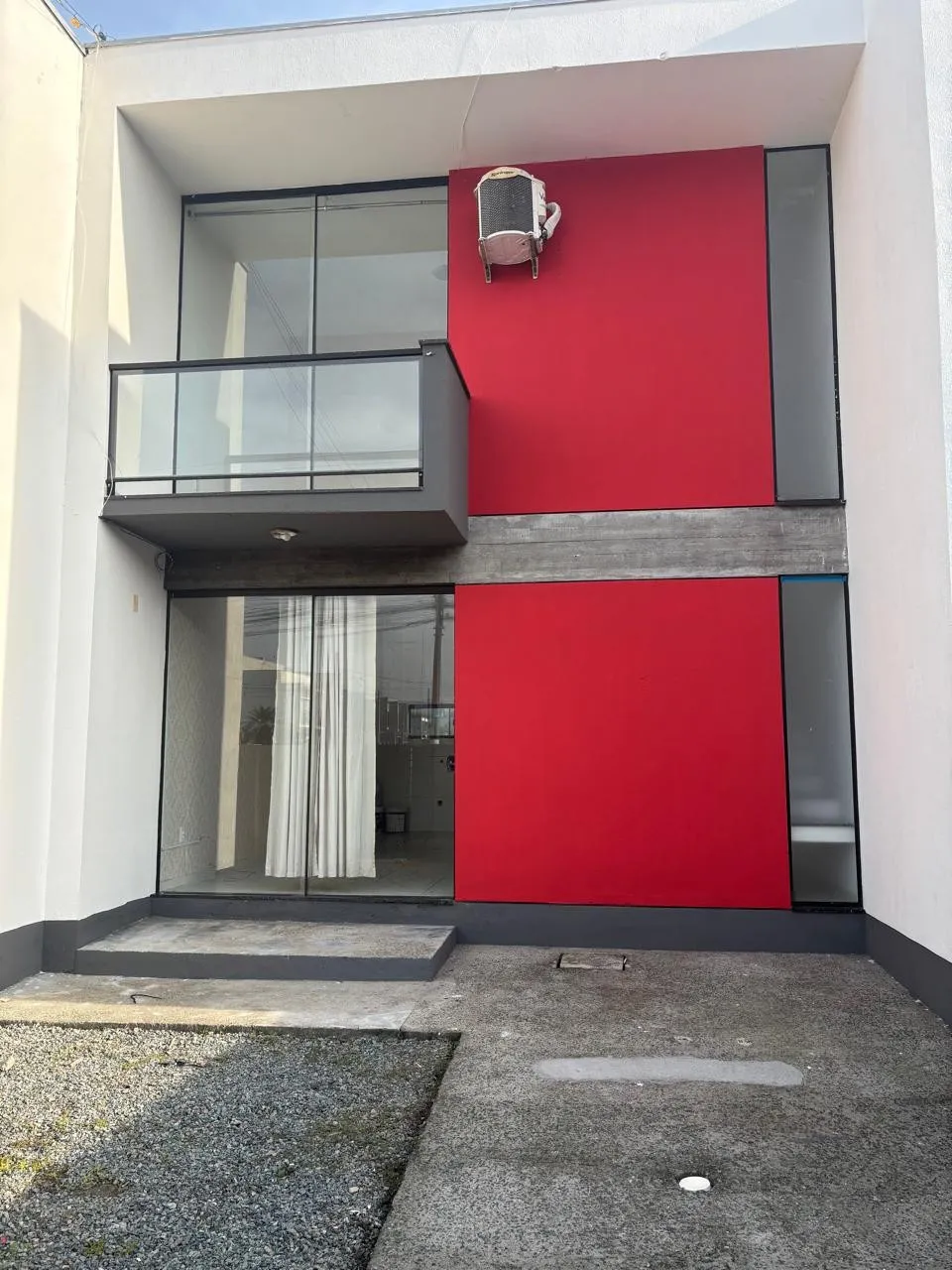 Sobrado com 2 quartos no Centro de Balneário Piçarras - foto 1