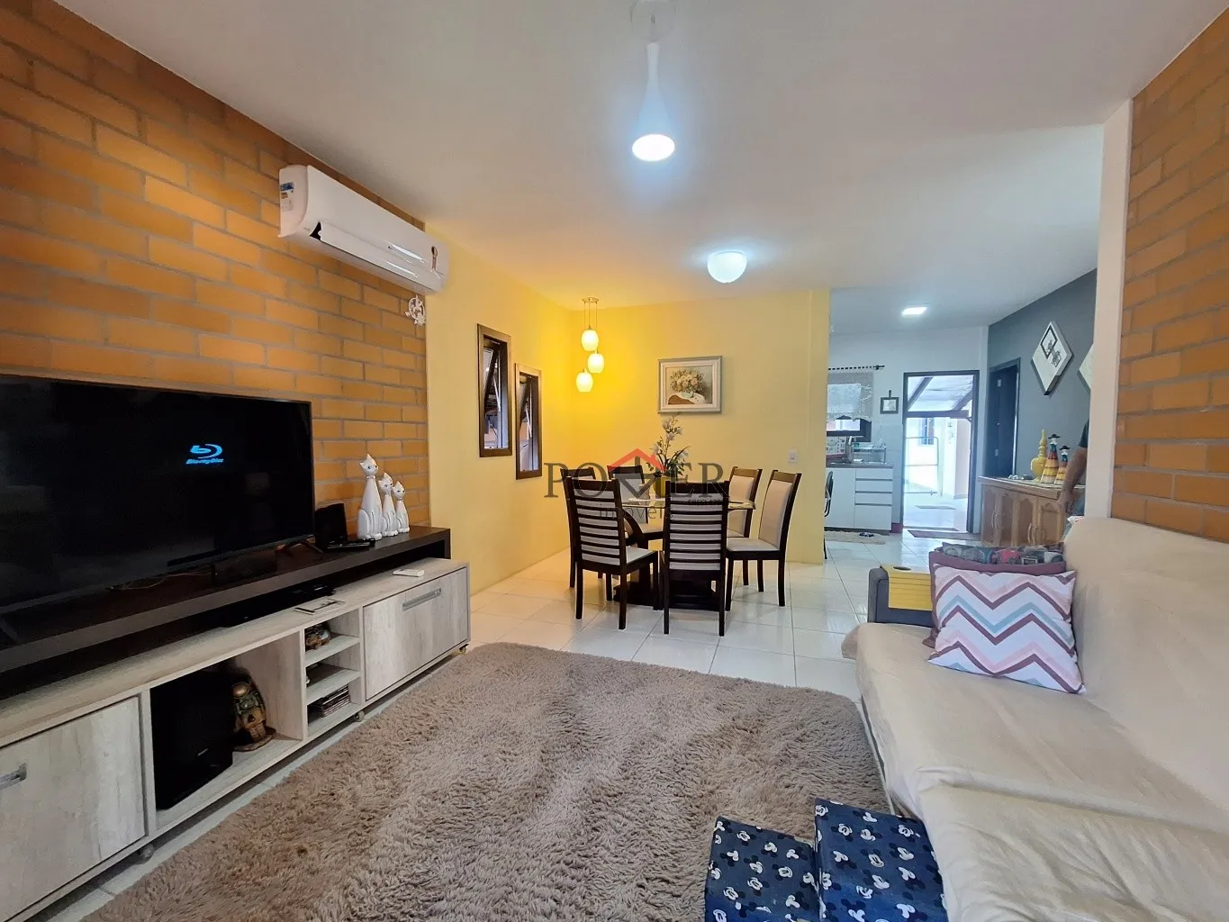 Aconchegante Casa no Bairro Testo Alto na cidade de Pomerode, com 253,70m de área construída com 3 dormitórios, em tranquila via asfaltada, sem saída. — foto 7