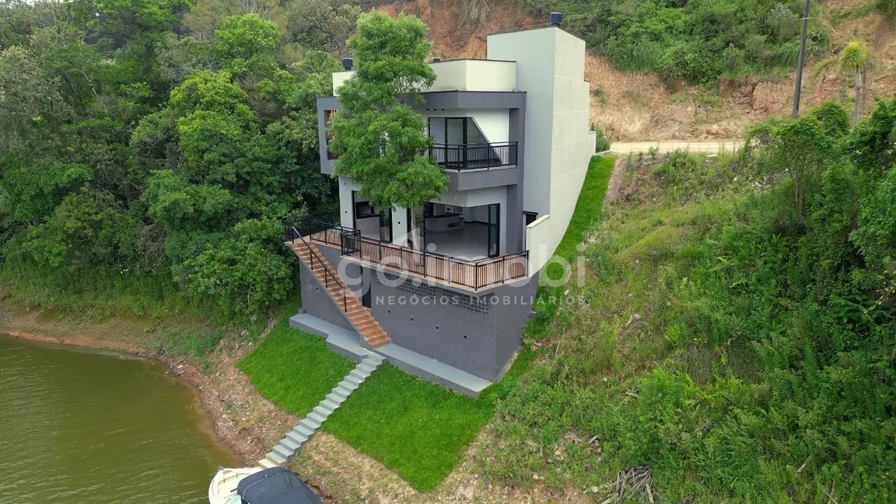 Casa alto padrão com 4 SUÍTES localizado na Barragem de Palmeiras! — foto 2