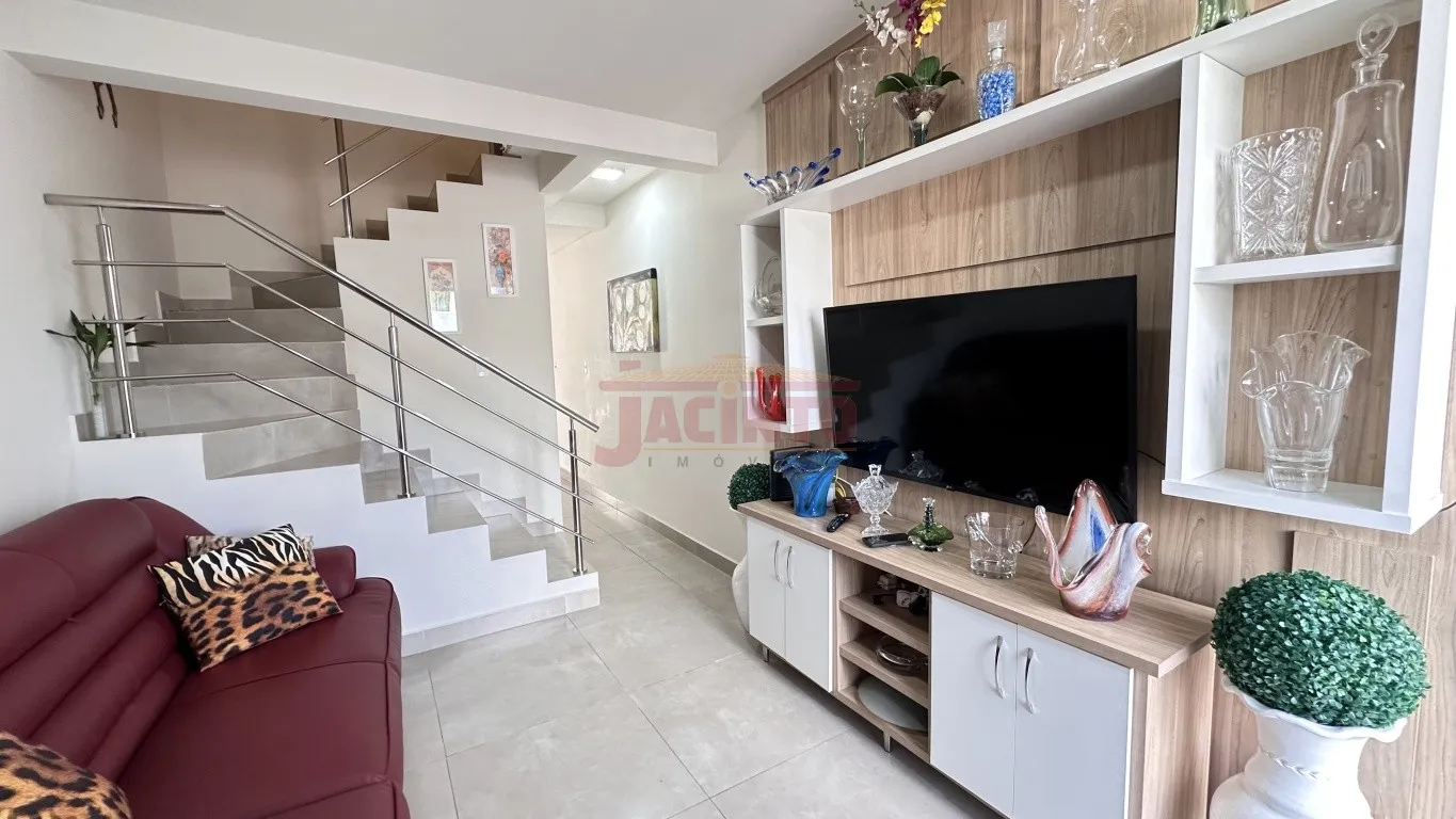Sobrado à venda com 2 dormitórios. - foto 1