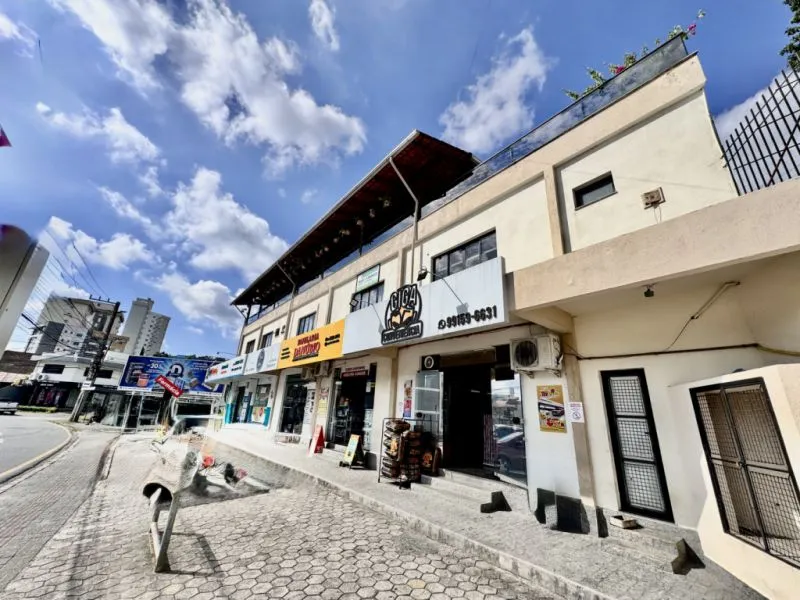 Outros Imóveis à venda com 3 quartos e 1 suíte, 16 vagas, 711m² no Velha, Blumenau — foto 2