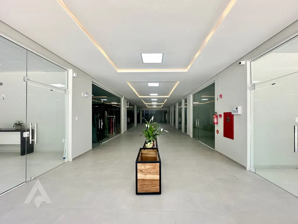 Sala dupla de 79,65m com Excelente Estrutura à venda na Itoupava Central. — foto 3