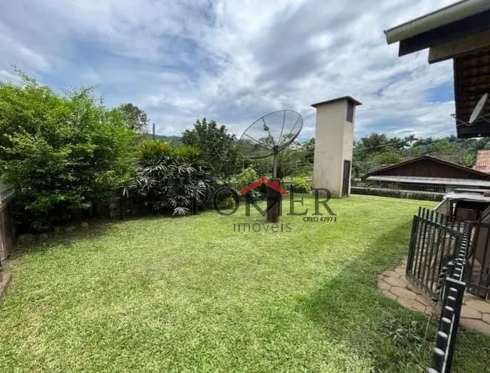 Excelente casa à venda - 3 dormitórios - Localização privilegiada - 97,20m de área construida em um terreno com 404,25 m. — foto 2