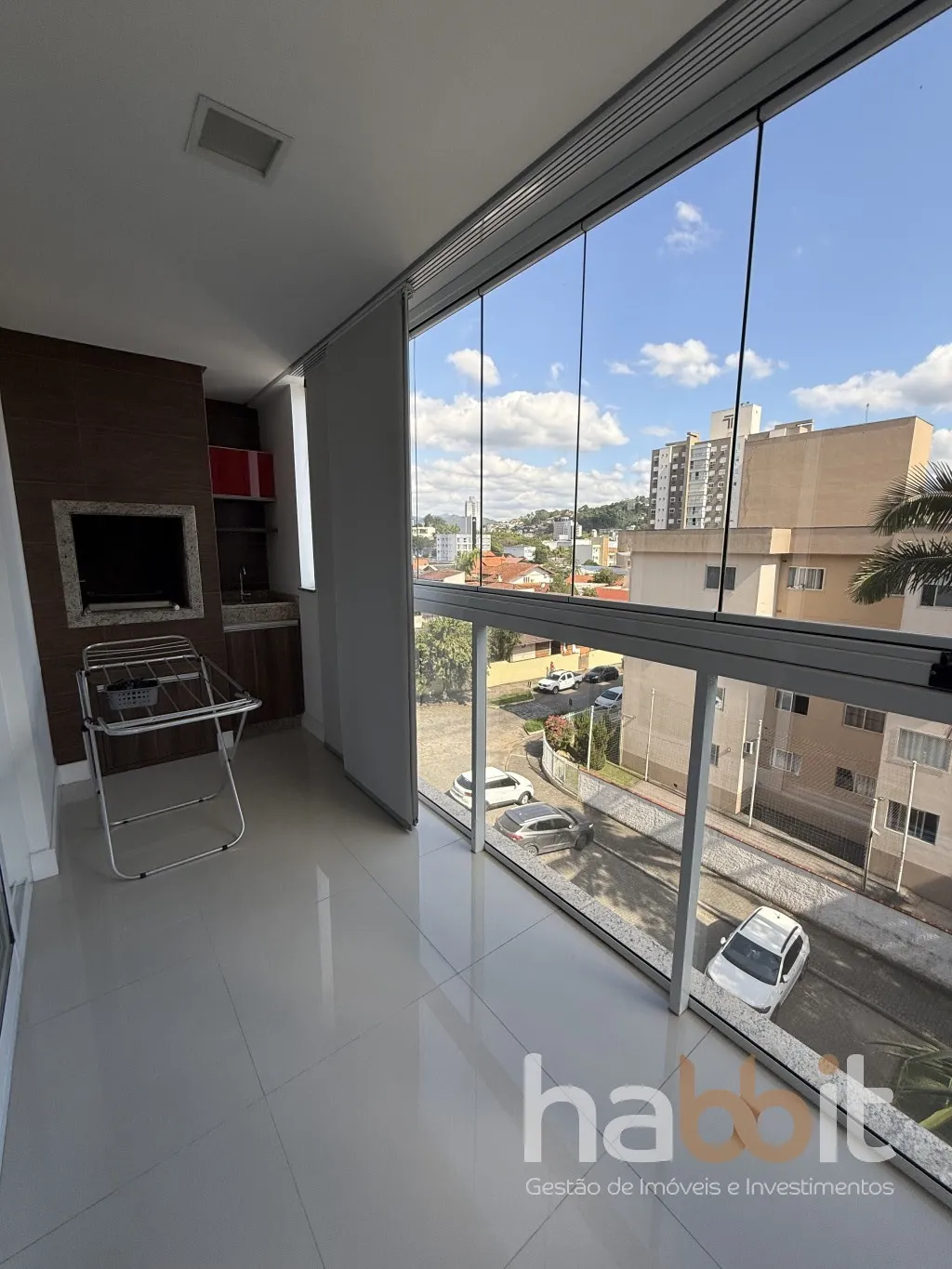 Apartamento mobiliado e decorado com 2 suítes no Ed. Buena Vista na Escola Agrícola — foto 7