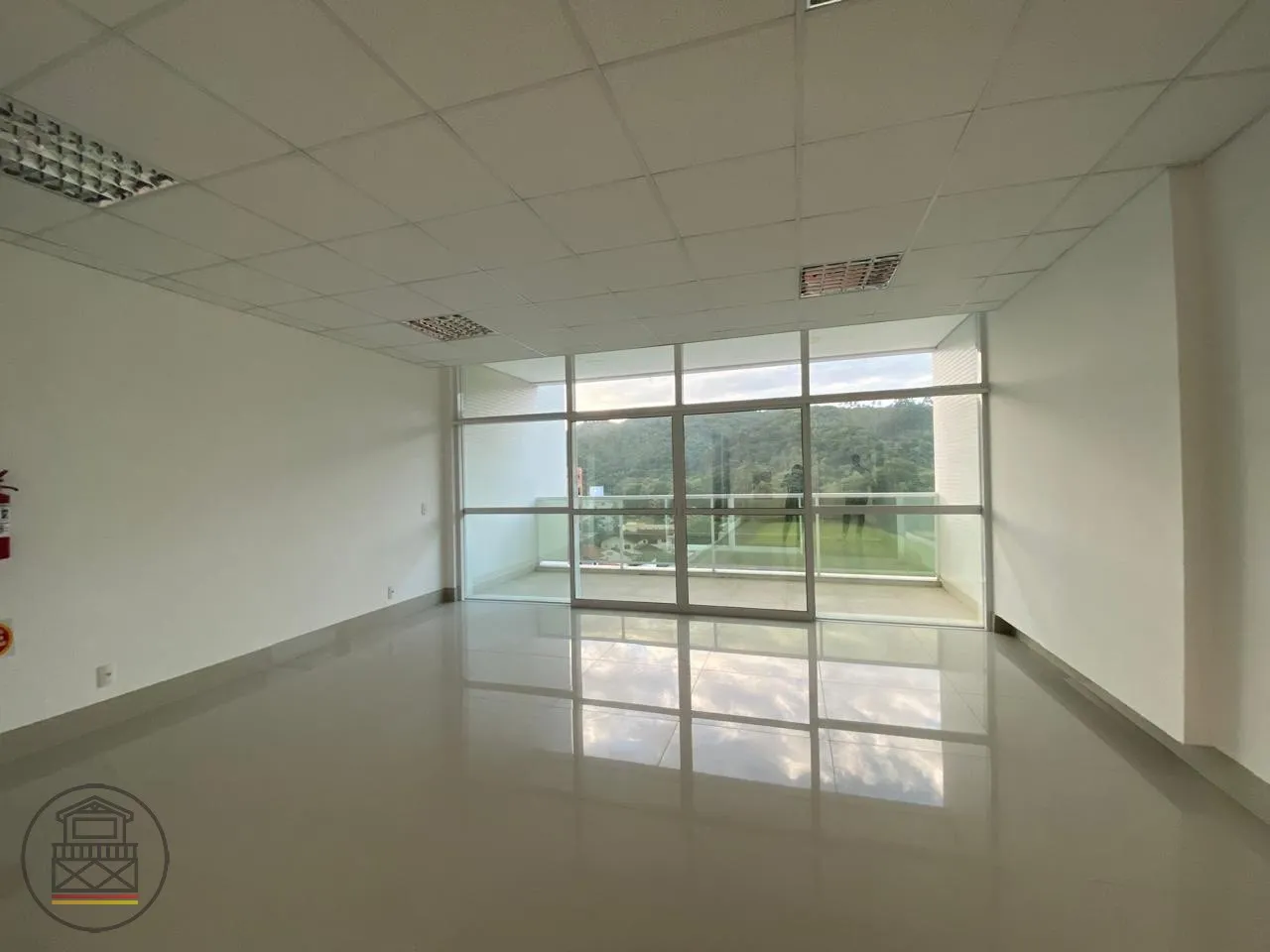 Andar Corporativo para Locação - Centro Empresarial de Blumenau (CEB) — foto 4