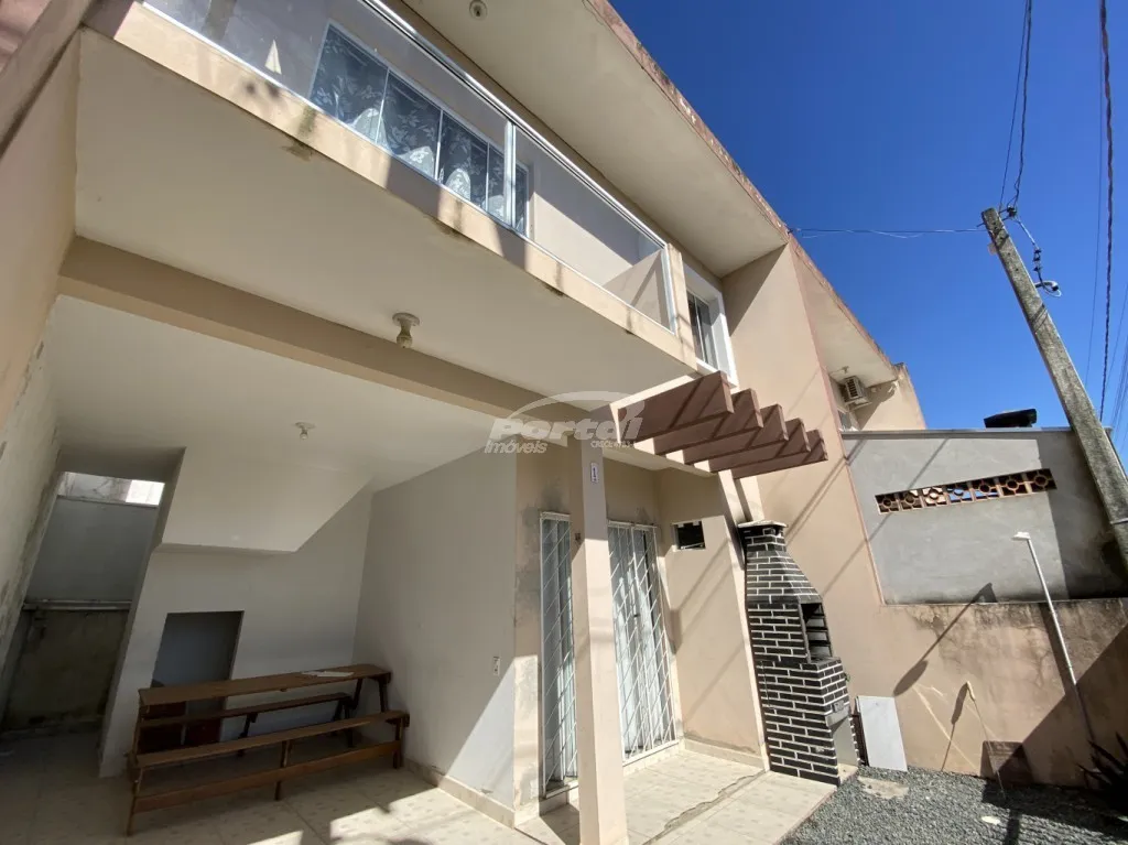 Casa mobiliado com 2 dormitórios a cerca de 950 metros do mar, no bairro Itacolomi em Balneário Piçarras/SC (Cód. 20975) — foto 3