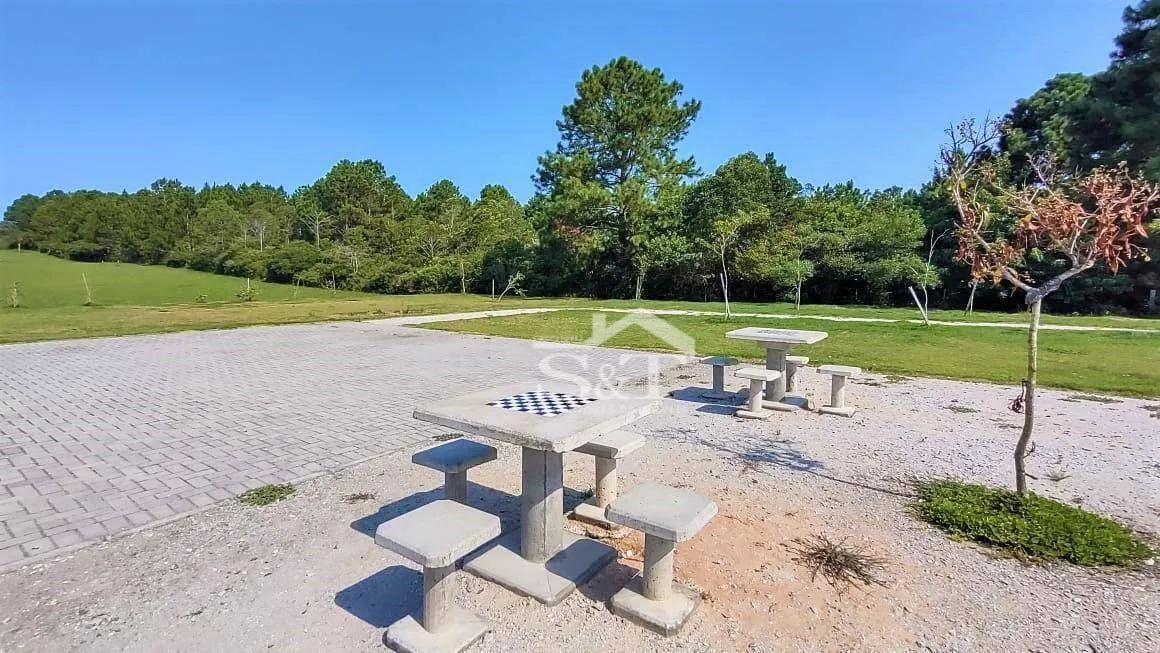 Casa térrea com 3 dormitórios, sendo 1 suíte, escritura pública, loteamento planejado no Rio Vermelho! — foto 7