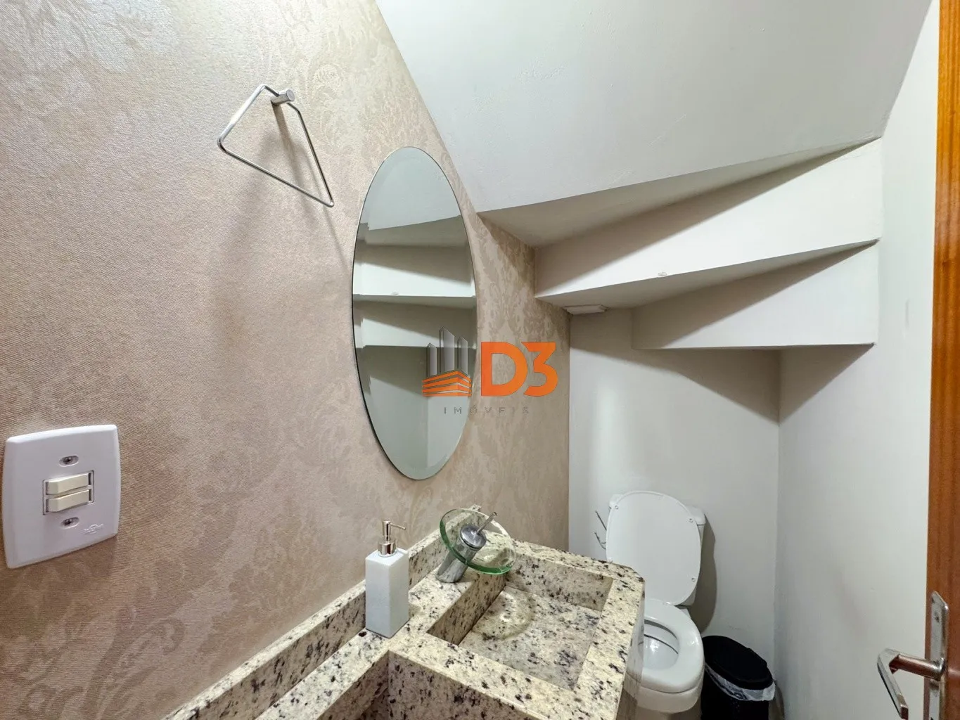 Lindo Sobrado Semi-Mobiliado a Venda no Fidélis! — foto 4