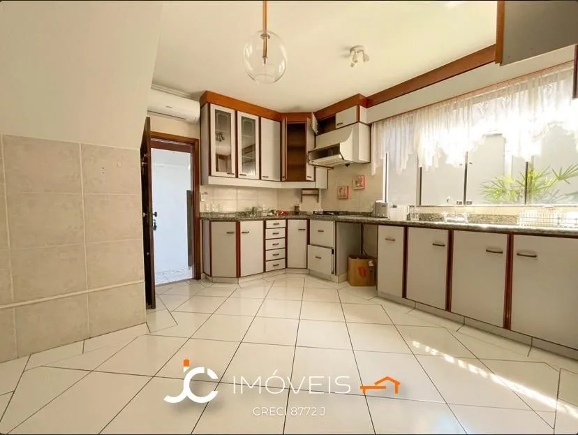 Casa com 3 dormitórios sendo 1 suíte à venda, 297 m por R$ 999.900 - Garcia - Blumenau/SC — foto 4