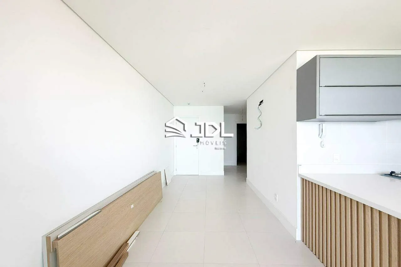 Apartamento à venda no bairro Praia de Armação do Itapocorói — foto 7