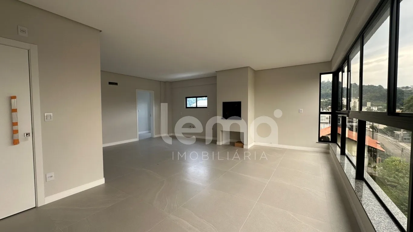 Apartamento com 3 suítes, no bairro Velha. — foto 5