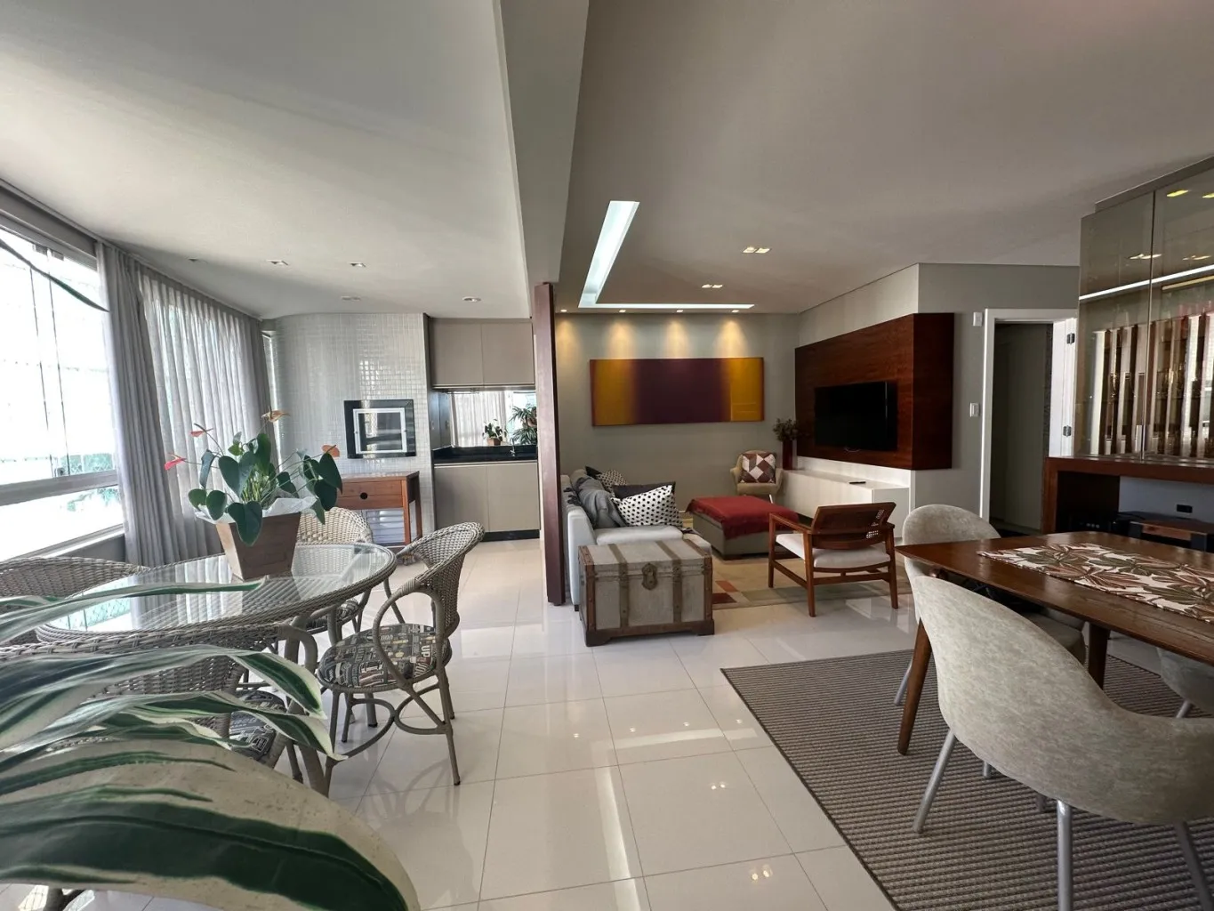 Venda -Apartamento -3 suítes - 2 vagas - foto 1