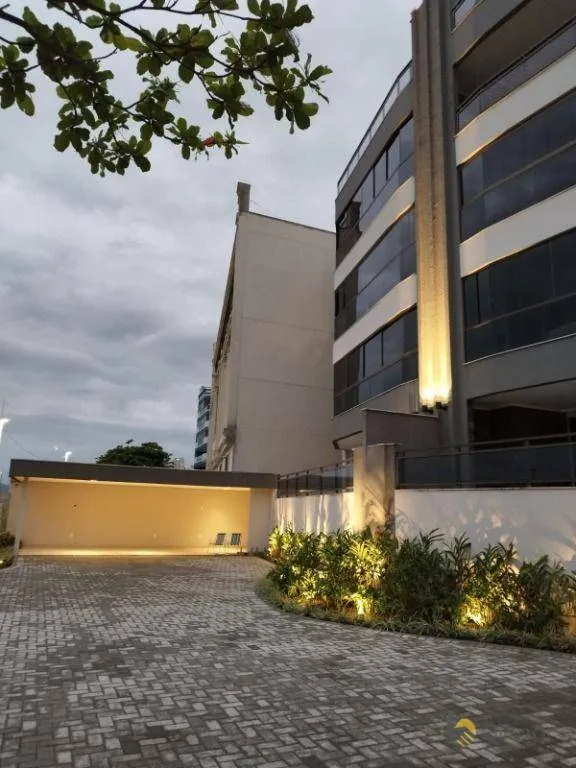 Apartamento com 4 dormitórios à venda, 240 m por R$ 3.100.000,00 - Meia Praia - Itapema/SC - foto 1