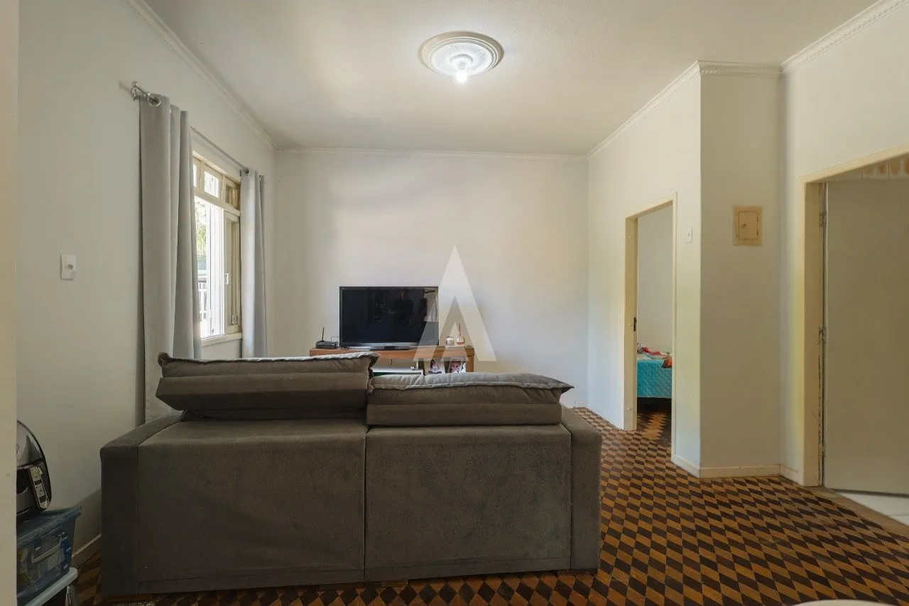 Casa com 1 suíte(s) mais 1 quarto(s) à venda no bairro América em Joinville, por R$ 950.000.00. — foto 5