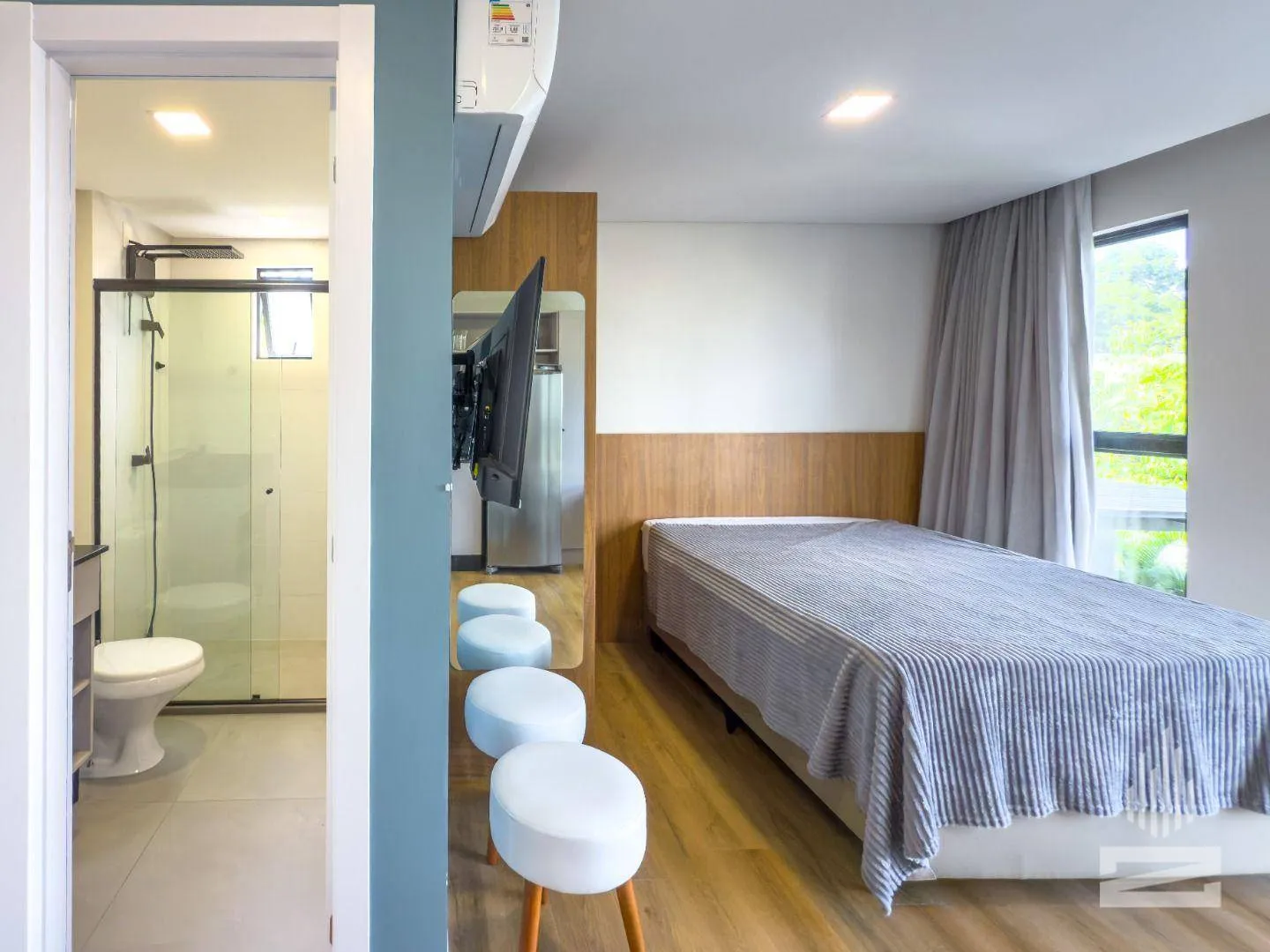 Apartamento com 1 dormitório à venda, 24 m por R$ 390.000,00 - Victor Konder - Blumenau/SC — foto 2
