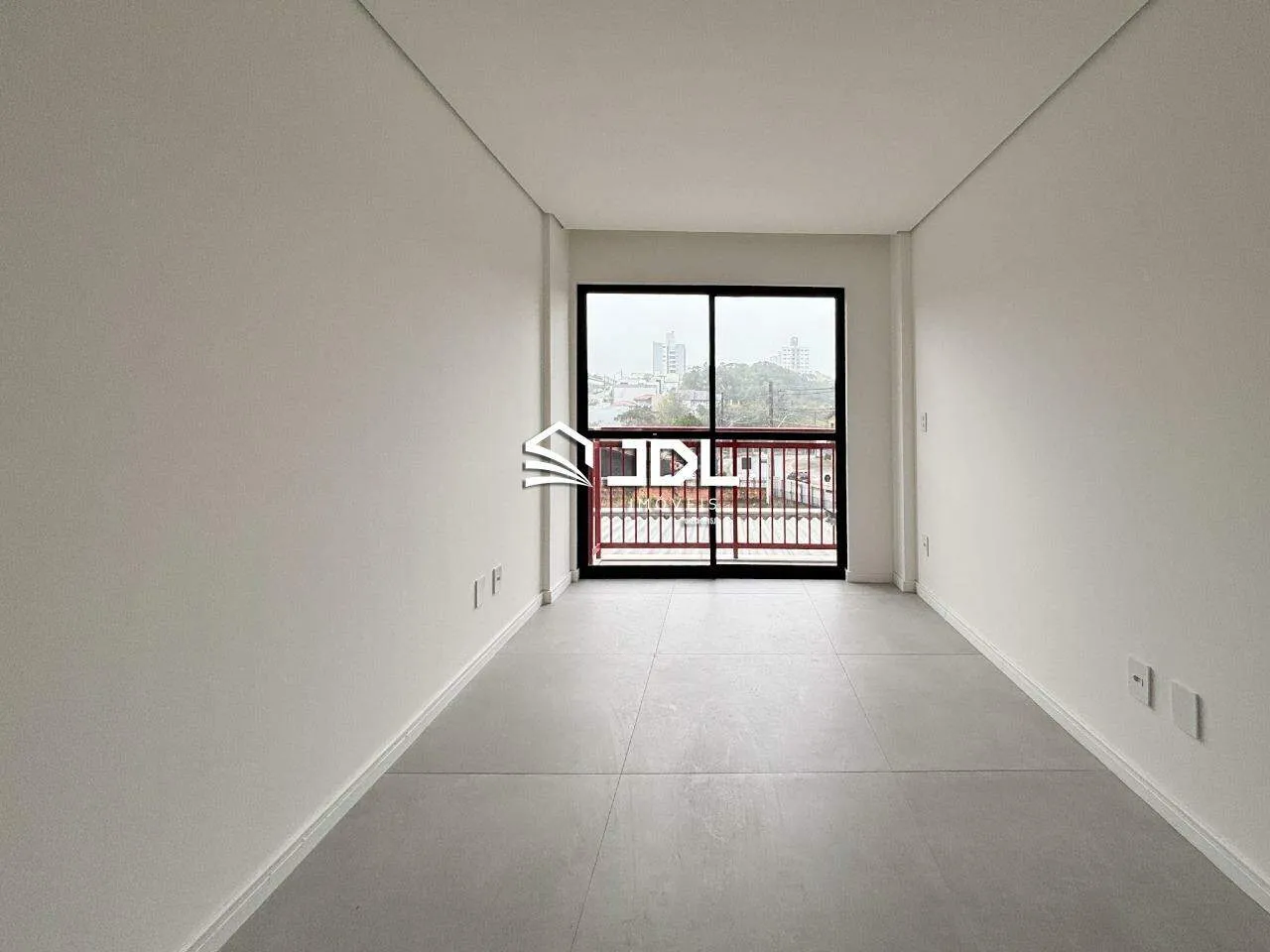 Apartamento Garden com 2 Dormitórios e 2 Vagas no Bairro Velha - Blumenau — foto 6
