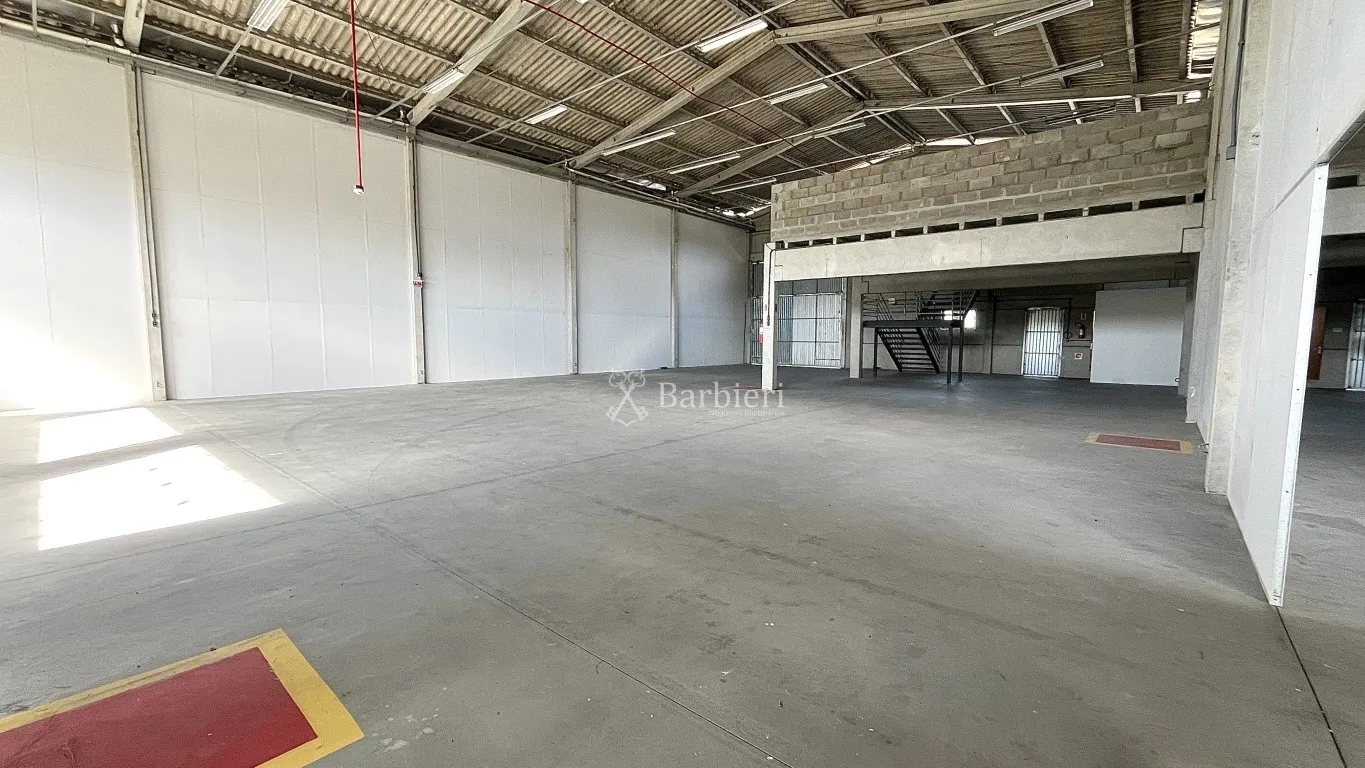 Galpão para locação na Itoupava Central em Blumenau infraestrutura completa em localização estratégica — foto 2