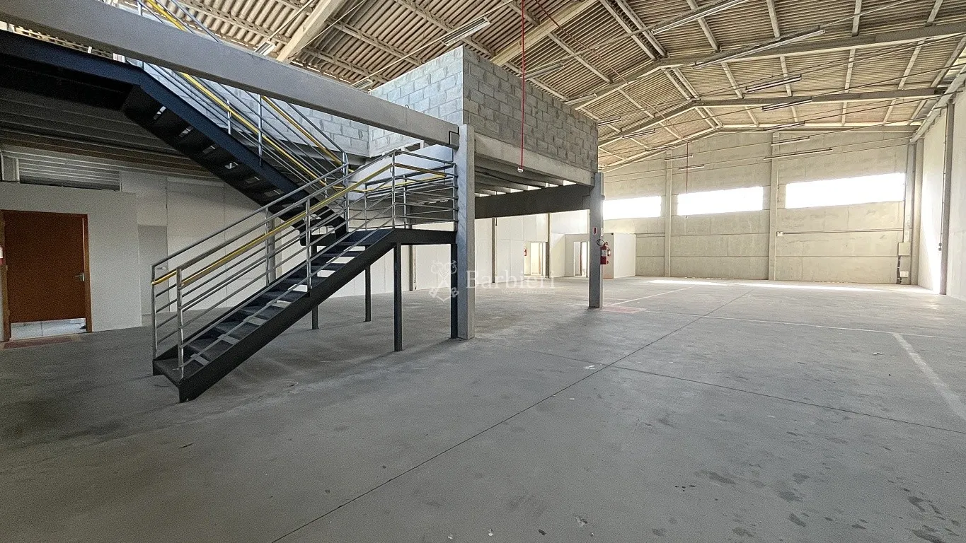 Galpão para locação na Itoupava Central em Blumenau infraestrutura completa em localização estratégica — foto 3
