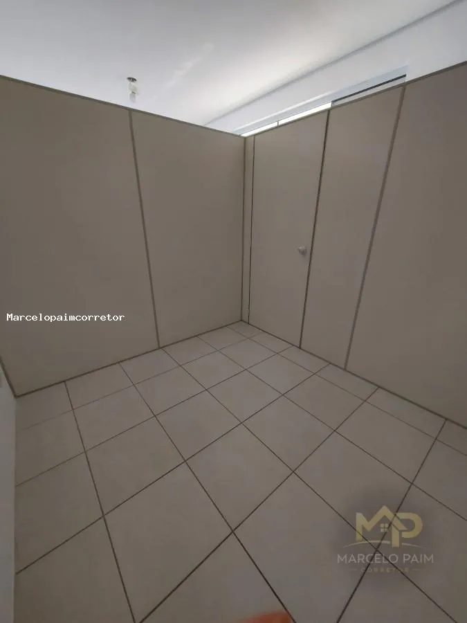 Sala Comercial para Venda em Palhoça, Passa Vinte, 1 banheiro, 1 vaga — foto 3
