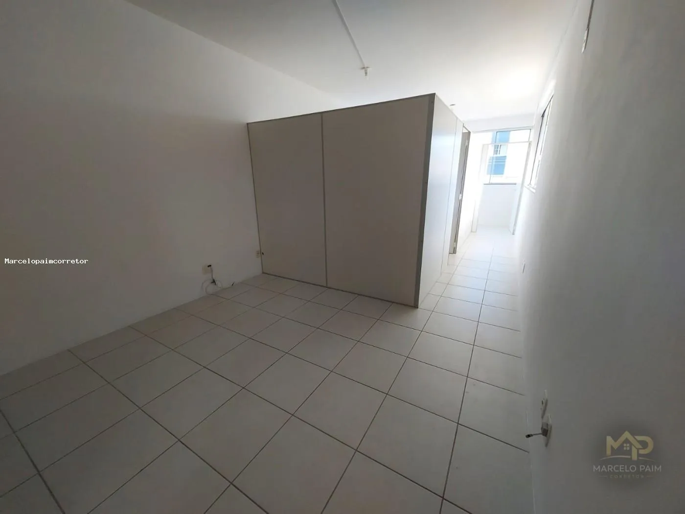 Sala Comercial para Venda em Palhoça, Passa Vinte, 1 banheiro, 1 vaga — foto 7