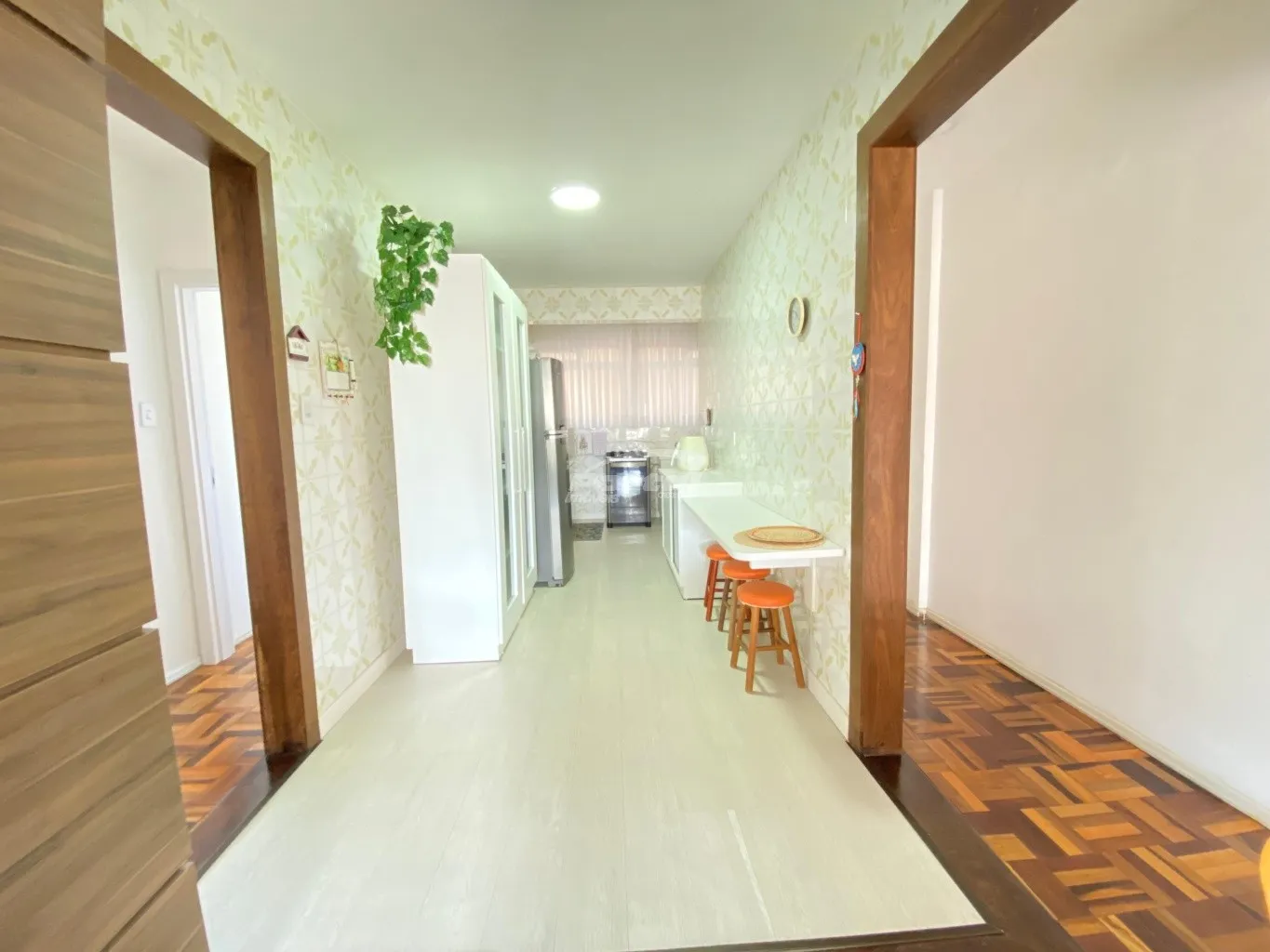 Apartamento frente mar com 4 quartos - Centro de Bal. Piçarras. — foto 3