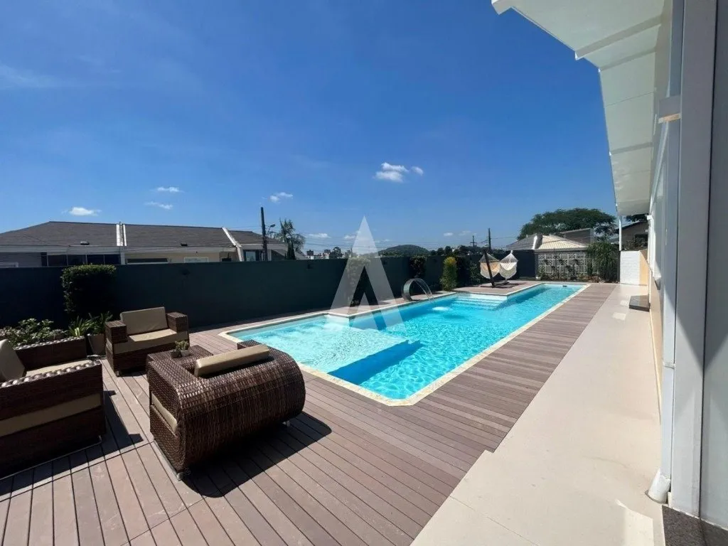 Casa com 1 suíte(s) mais 2 quarto(s) à venda no bairro Costa E Silva em Joinville, por R$ 2.800.000.00. — foto 6