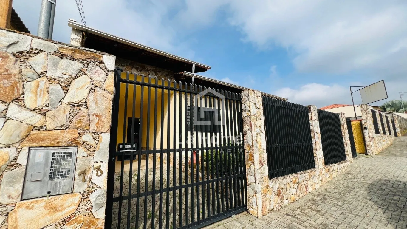 Casa com 392,00 m, 03 dormitórios sendo 01 suíte à venda em Blumenau, Bairro Passo Manso - foto 1