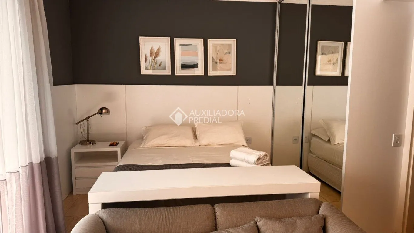 Apartamento à venda com 1 quarto, 66m² no Campeche, Florianópolis - foto 1