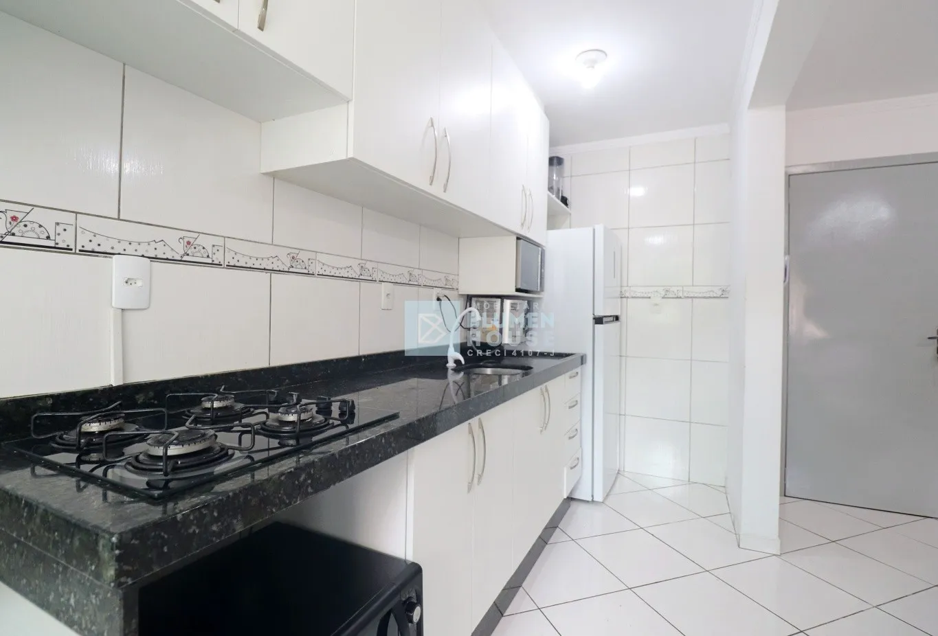 Apartamento semi mobiliado no bairro Badenfurt! — foto 7