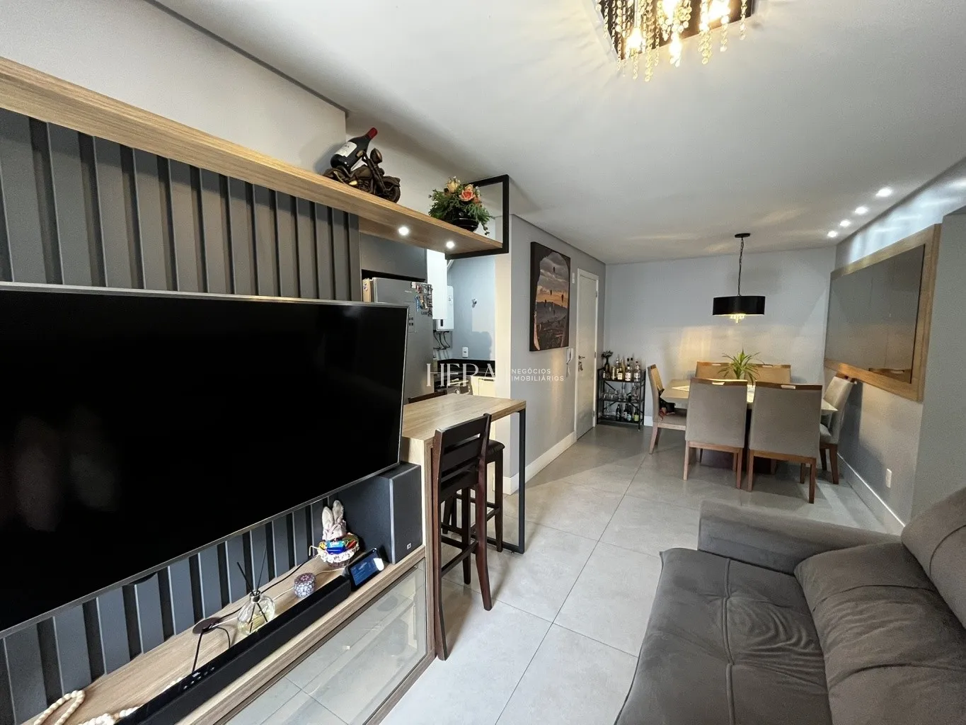 Apartamento semimobiliado 02 dormitórios com 01 suíte no bairro Fortaleza em Blumenau! — foto 4