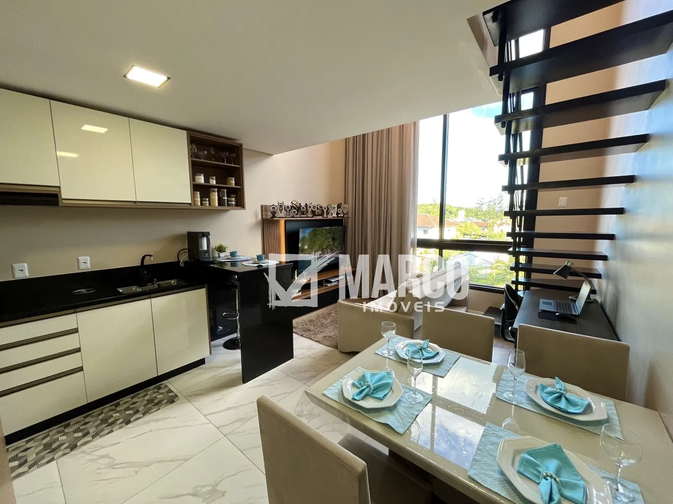 Duplex moderno e totalmente mobiliado no coração de Pomerode! — foto 2