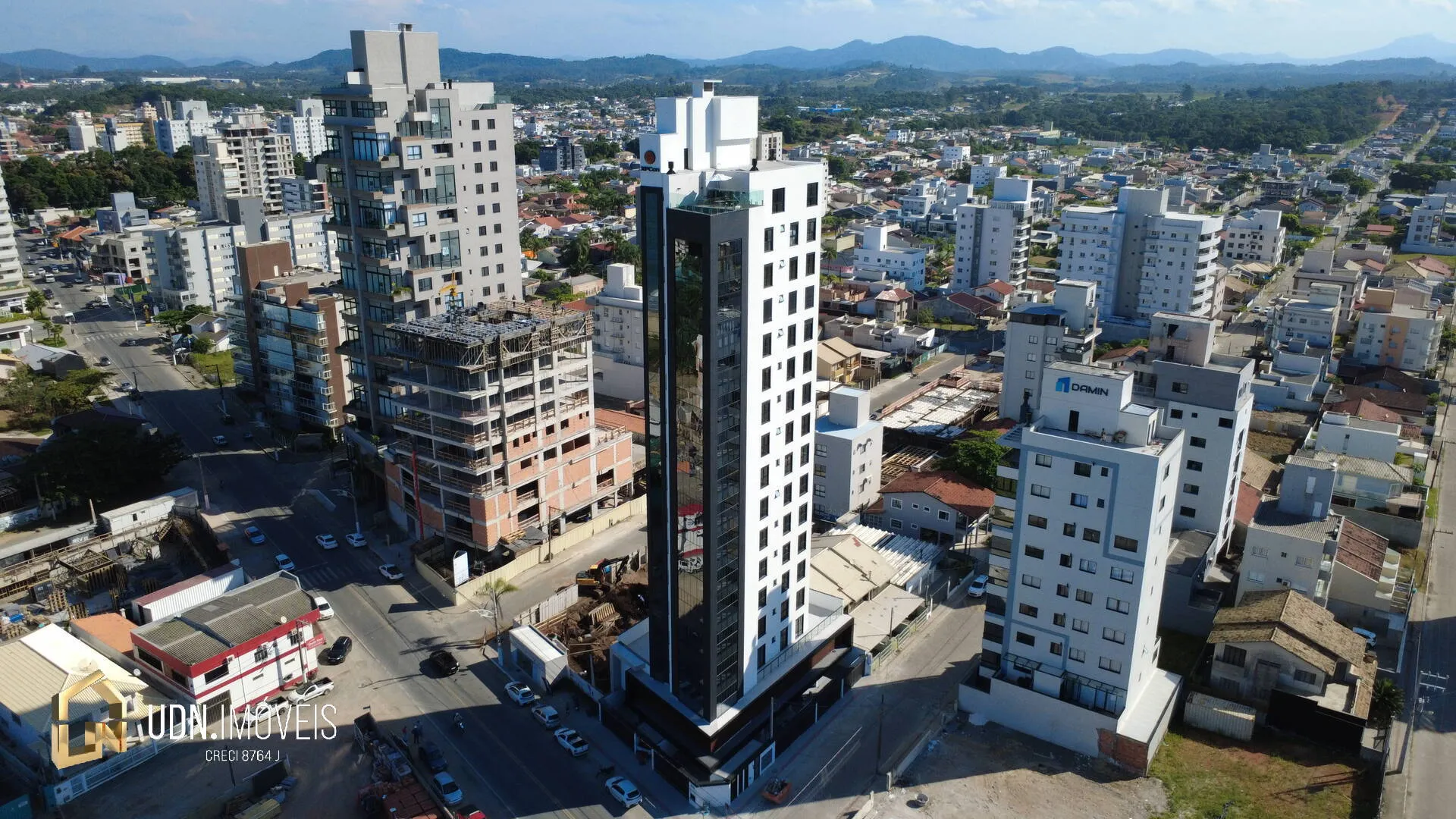 Incrível apartamento à venda próximo ao mar, em Piçarras - SC — foto 2